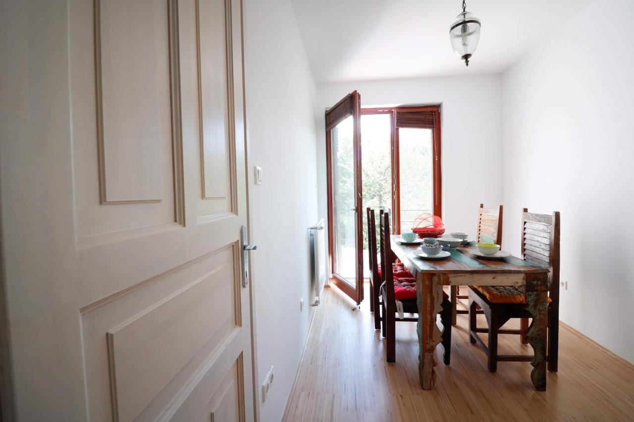 Maharaja Mountain Palace With Free Privat Parking And Garden Budapest Exterior photo
